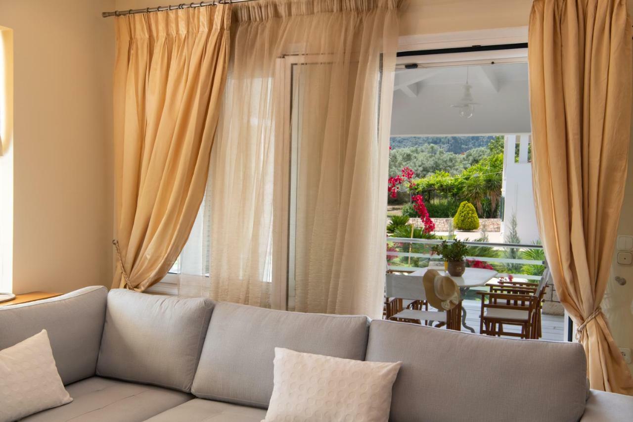Violet Luxury Villa Kalligoni Экстерьер фото